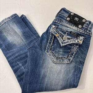 Miss Me Capri Jeans Women's‎ Size 26 Blue Denim Embellished Studded Waist 28